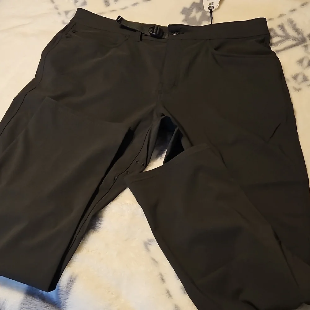 Prana Men's  Green Pants - Picture 2 of 6